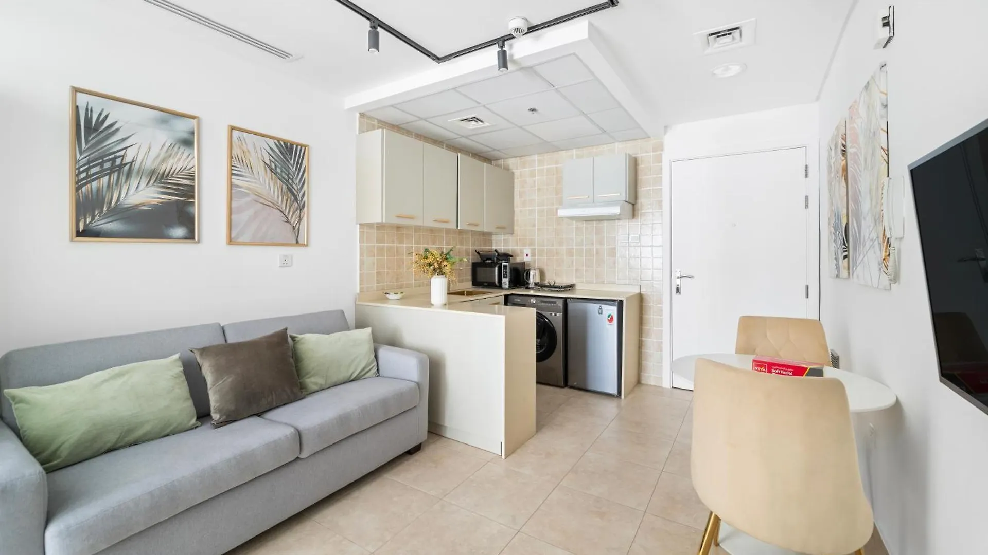 Modern Studio Apartment In Jlt Dubai 0*,