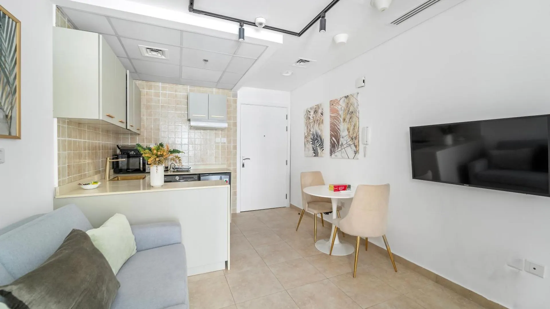 Modern Studio Apartment In Jlt Dubai